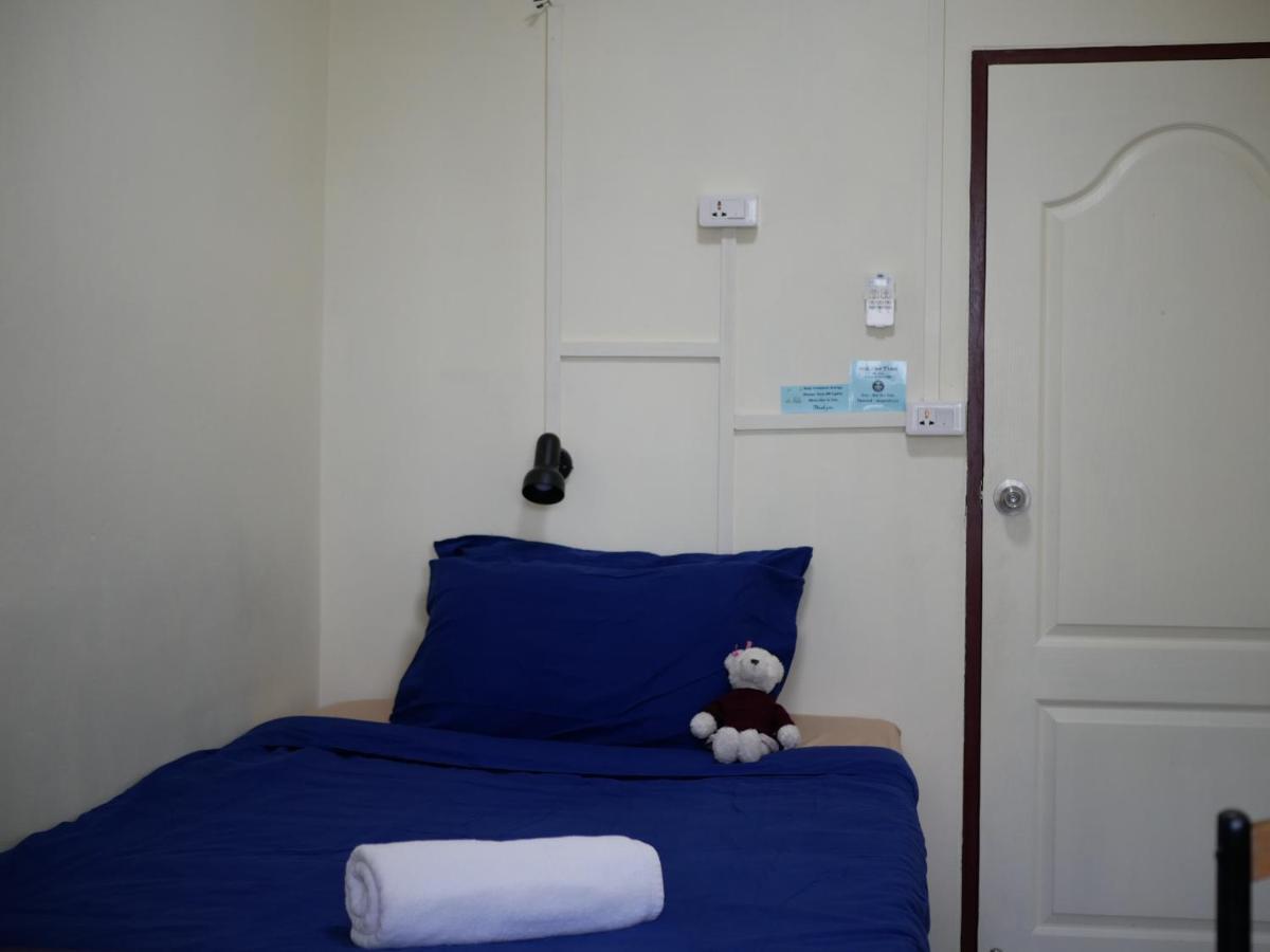 Bed Dee Time Hostel Bangkok Exterior foto