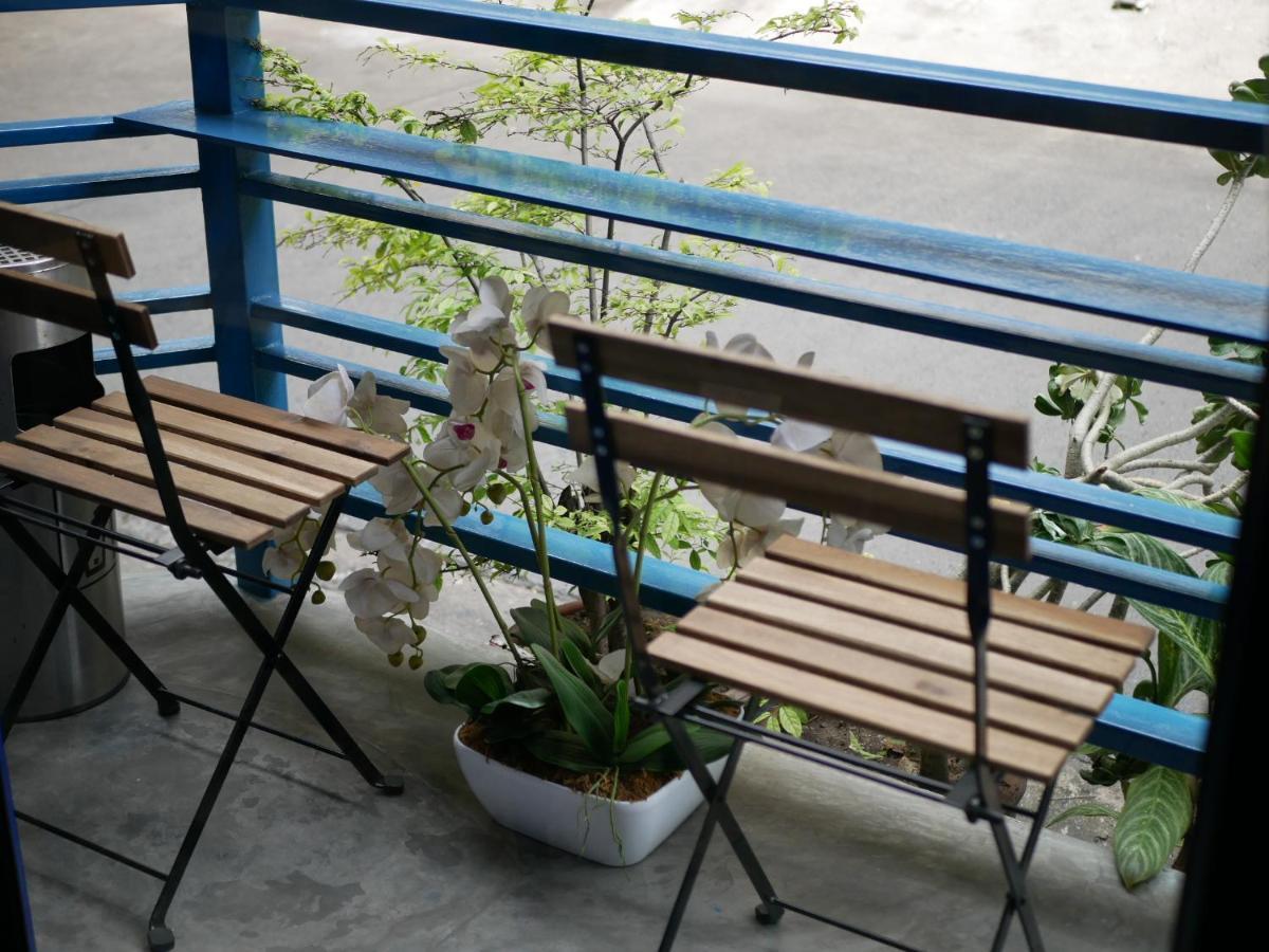 Bed Dee Time Hostel Bangkok Exterior foto