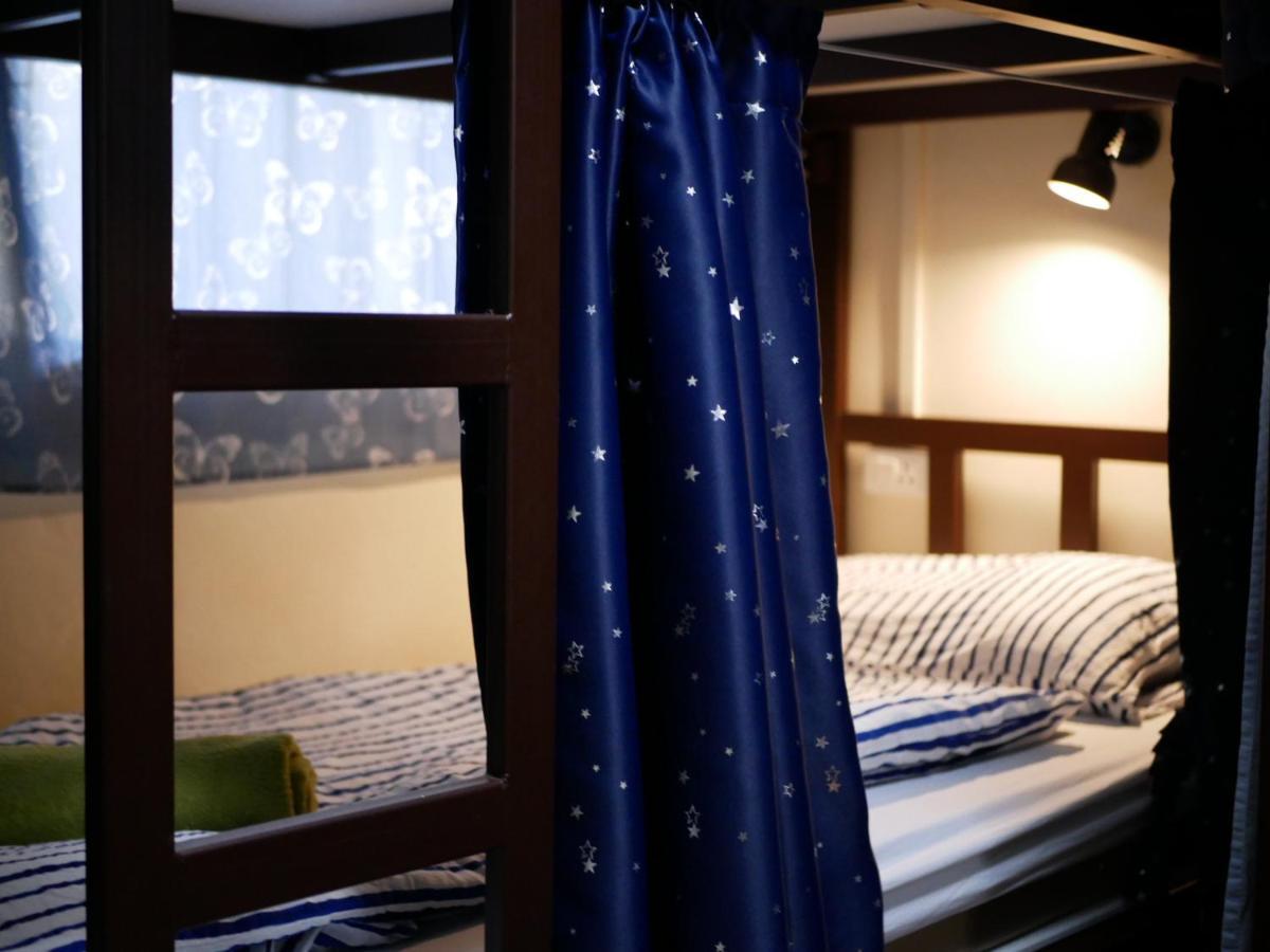 Bed Dee Time Hostel Bangkok Exterior foto
